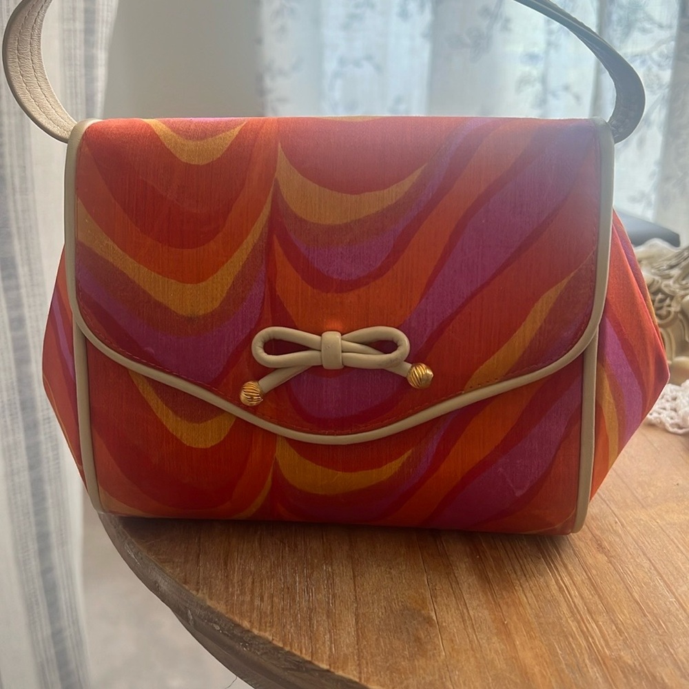 Koret Red and Orange Shoulder Bag with Retro Swirl Design vintage mid century